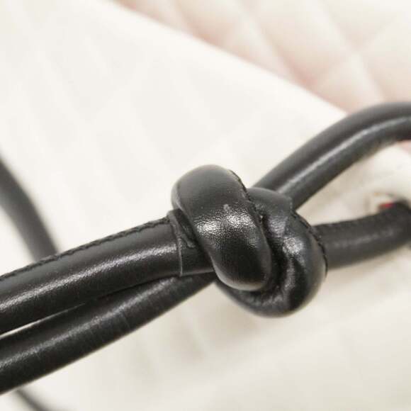 CHANEL Black Lambskin Leather Tote Bag - Picture 14 of 16